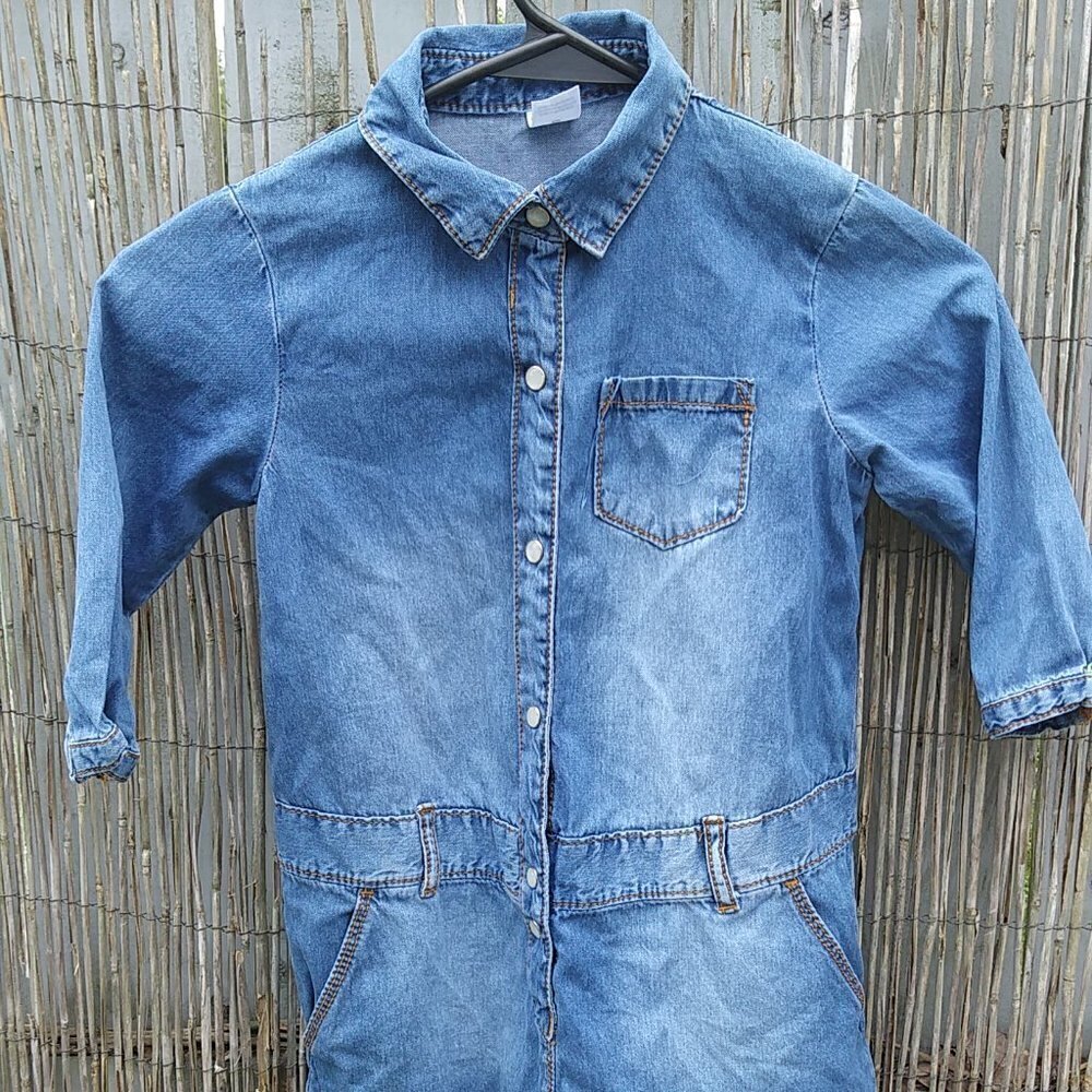 Girl's Carter's Blue Denim Button Up Dress with Pocket & Belt Loops - 6